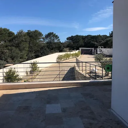 Garrigue In * Nîmes